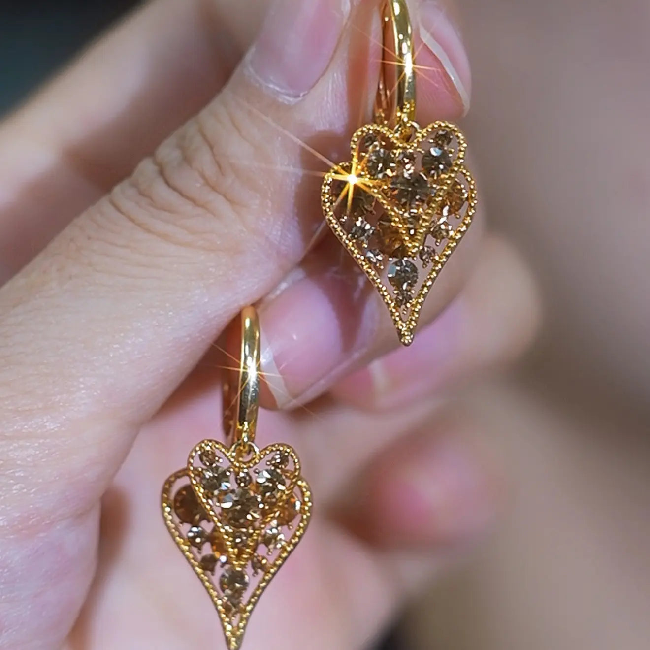 New Gold Double-Heart Earrings for Women, Trendy Layered Design, Elegant and Versatile Style HNEH0053