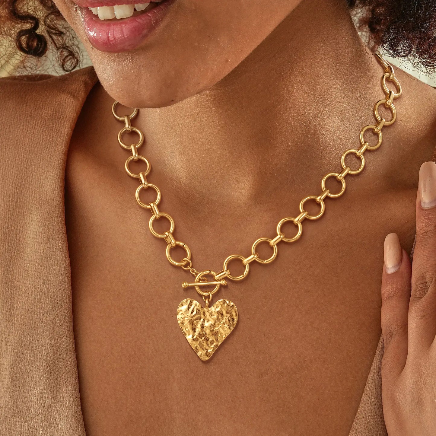 Gold Paperclip O-Link Chain Hammered Heart Pendant OT Clasp Necklace for Women For Valentine's Day Gift HNXL0013