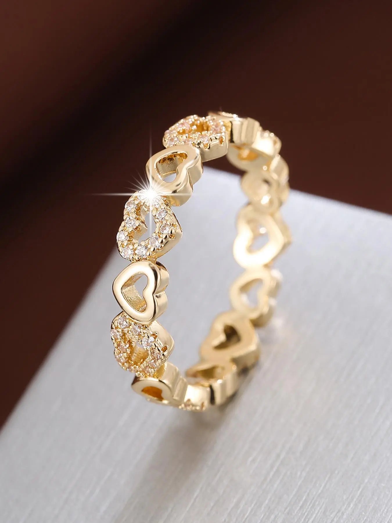 Elegant Hollow out Heart Design Rhinestone Decorated Ring, Heart Shaped Ring, Elegant Everyday Ring, Stackable Rings, Fashion Accessories for Women, Trendy All-match & Exquisite Jewelry for Birthday Gift, Dainty Stacking Rings HNJZ0038