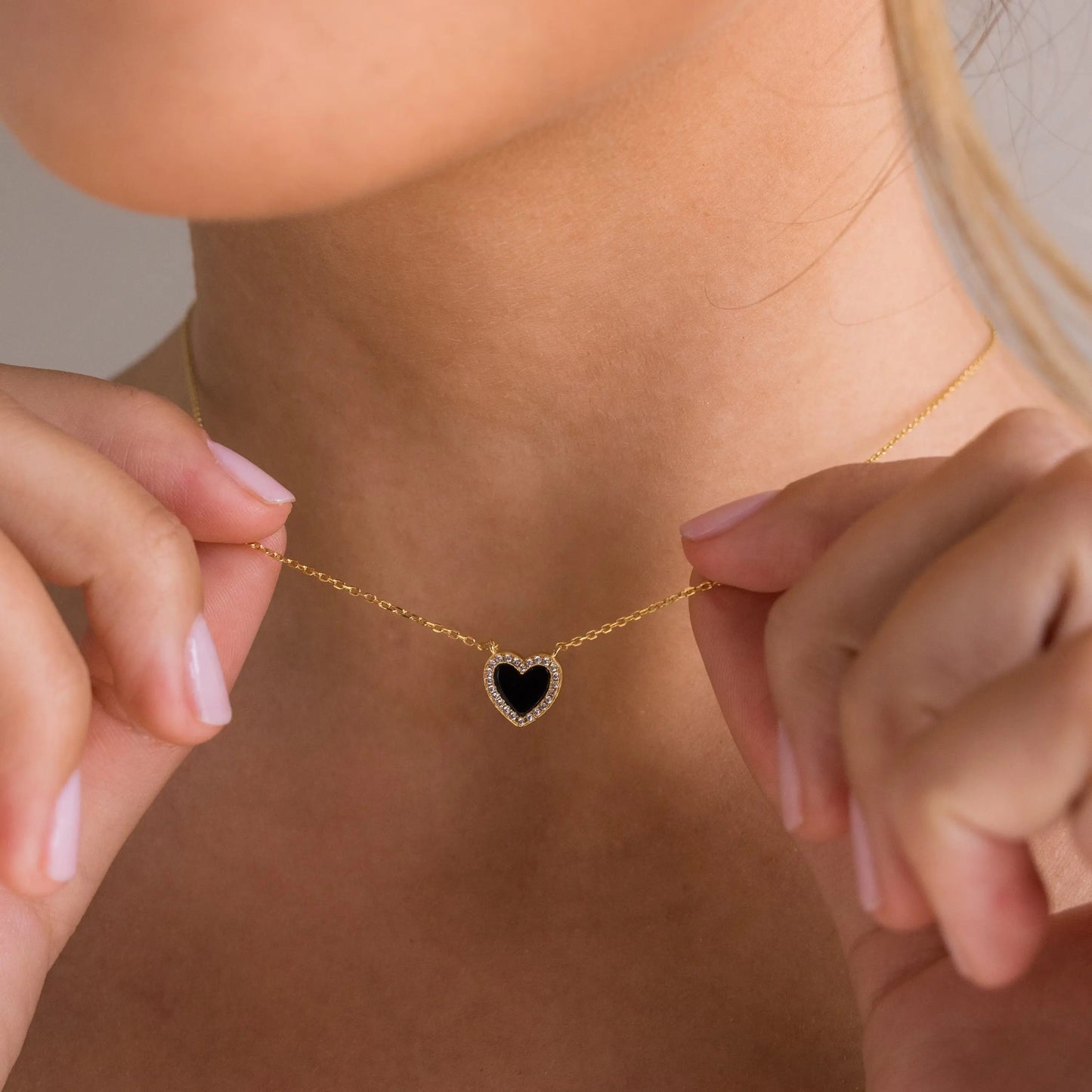 Pavé-set onyx heart necklace - exquisite 18K gold-plated pendant necklace - black cubic zirconia heart necklace - graduation gift HNXL0021