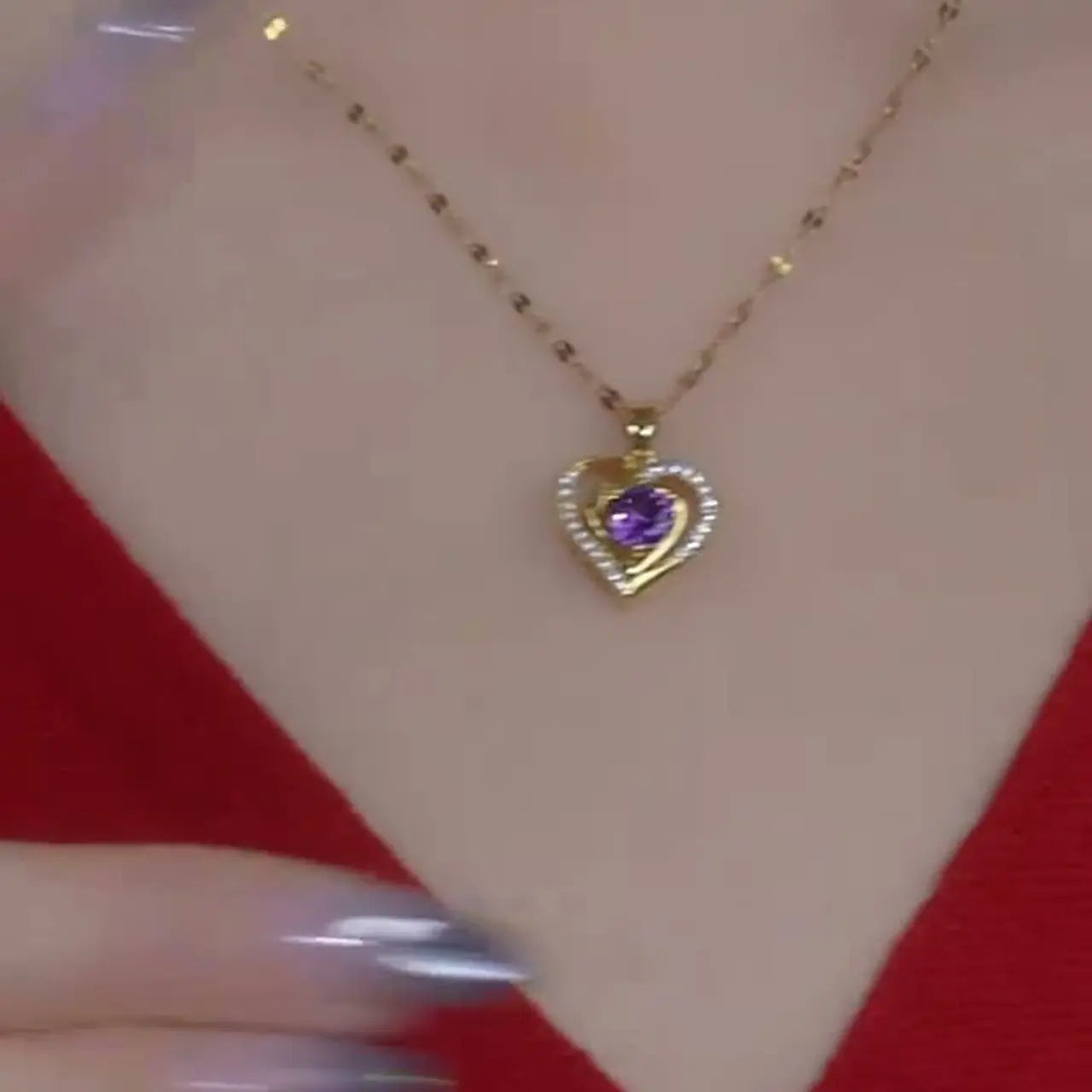 Heart Pendant Necklace for Women 2025, Gold-Plated Dainty Chain, Minimalist Chic Jewelry Gift for Her HNXL0003
