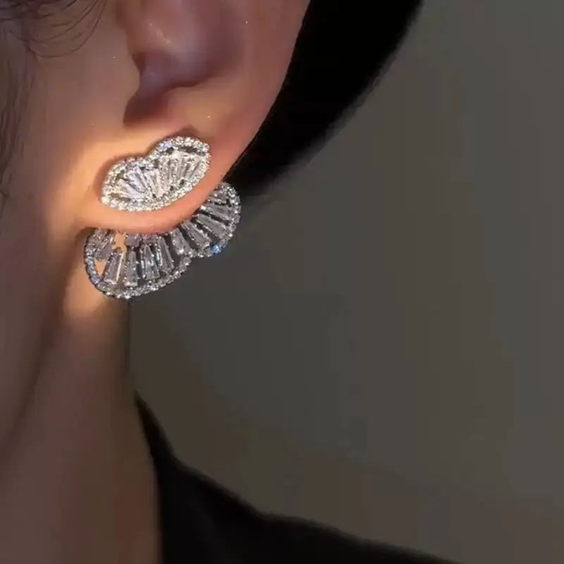 New Style Removable Two-Way Wearing Butterfly Earrings, One Piece Two Ways, Elegant Fluttering Butterfly Earrings with High-End Feel HNEH0047