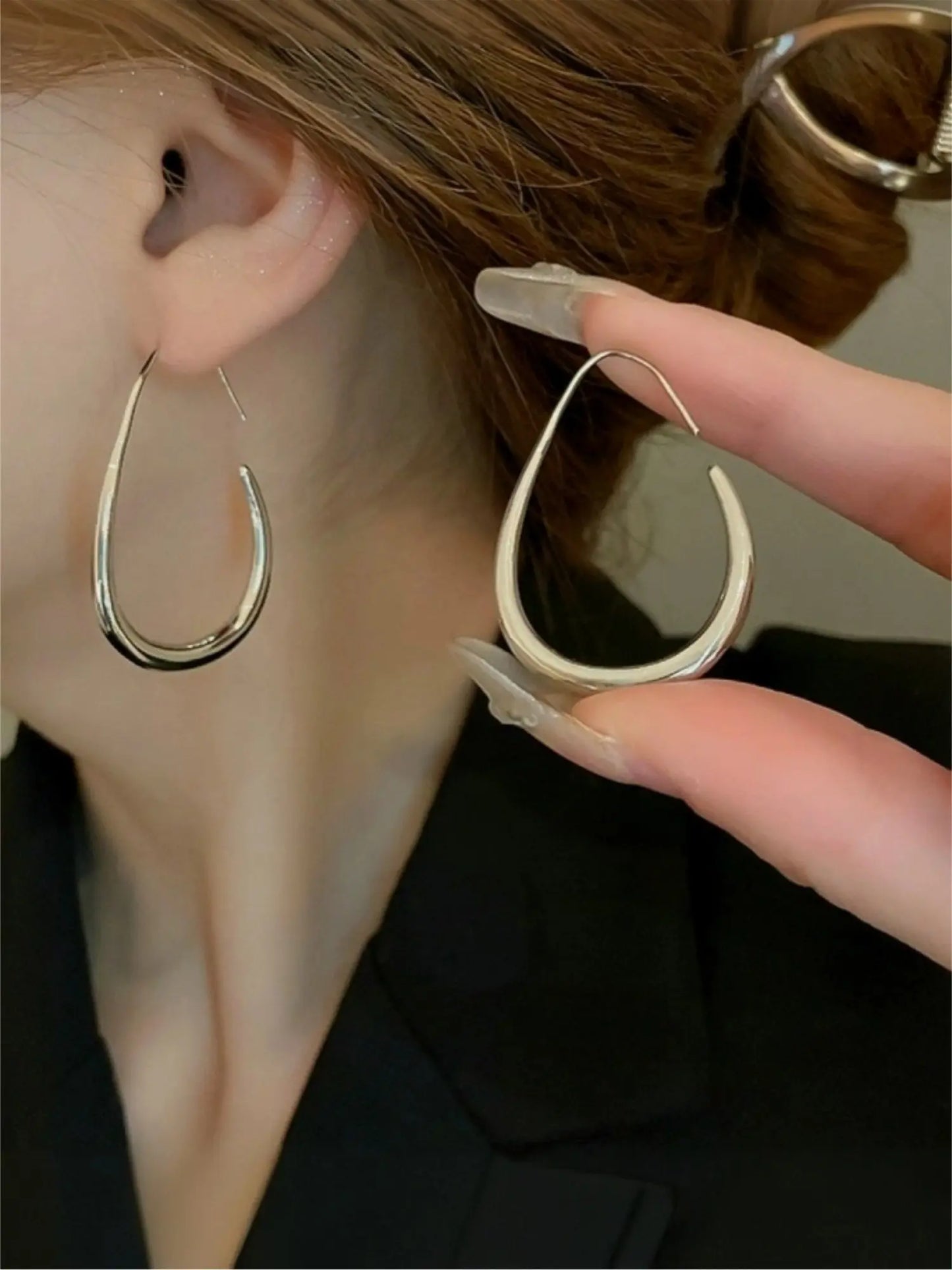 Hypoallergenic Lightweight Earrings for Women, 18K Real Gold Plated Brass Large Oval Pull Through Earrings, High Polished Comfortable Statement Jewelry Gift for Women, Hoop Shape Earrings, Hoop Earrings HNEH0025